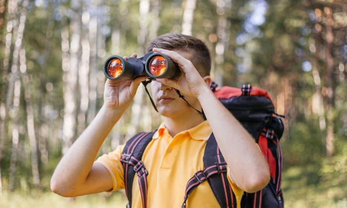 difference-between-8x42-and-10x42-binoculars